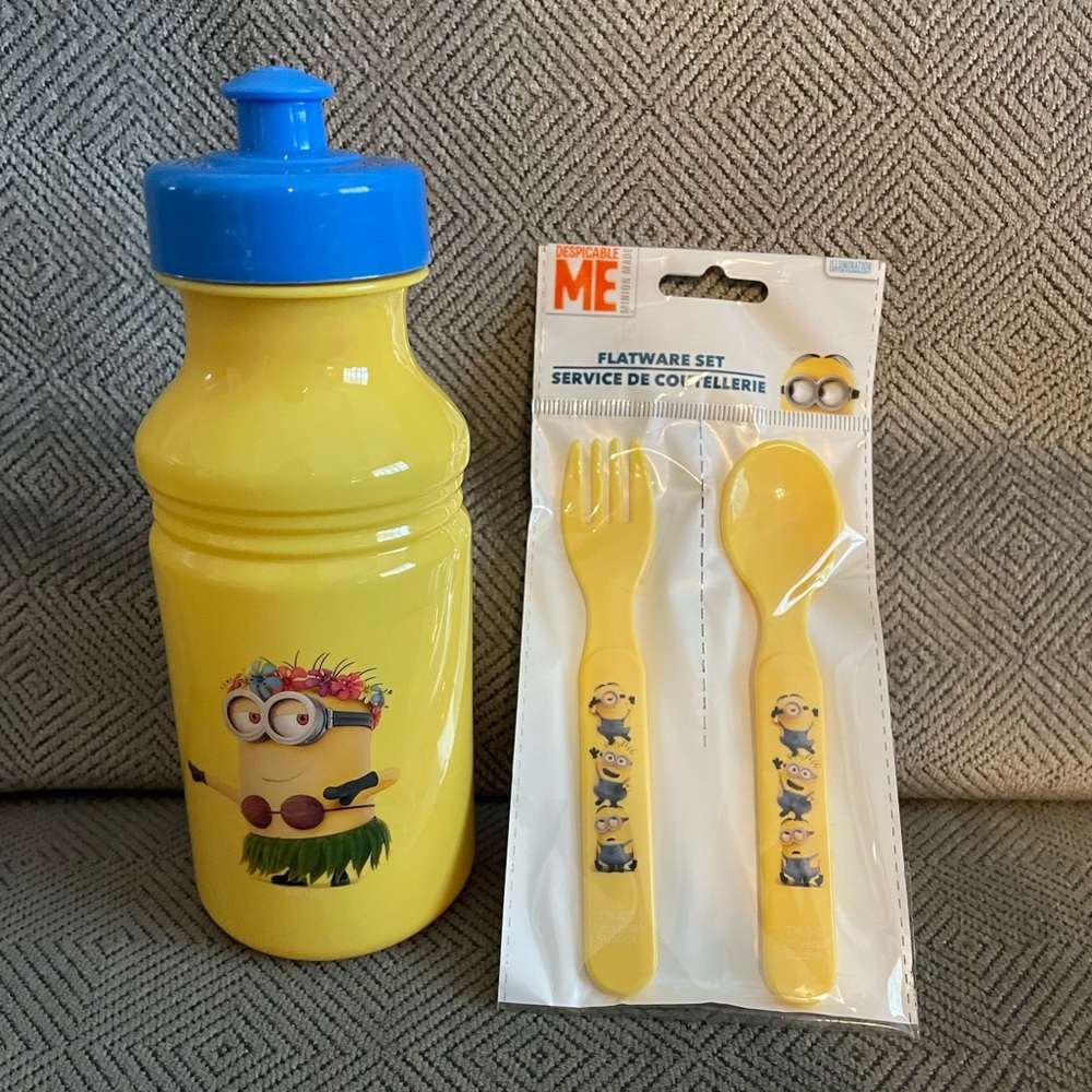 Zak! Despicable Me Plastic Kids Water Bottle and Cutlery